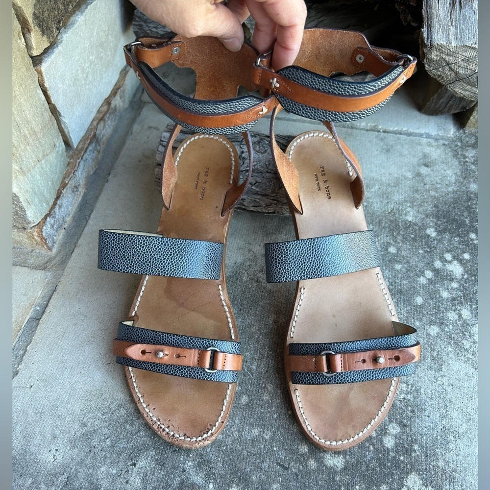 Rag & Bone Lara‎ flat Leather Sandals in brown & grey Sz-39 (US 8.5). T